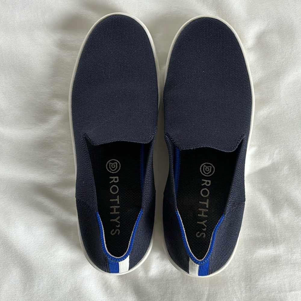 Rothy’s The Original Slip On Sneakers Size 8 Navy Women’s